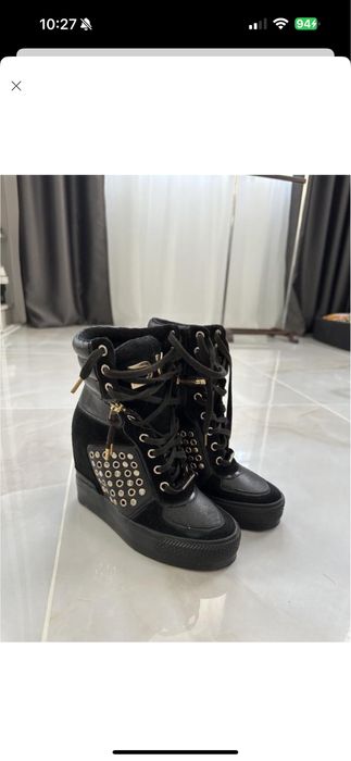 Снікерси DKNY оригінал, 37-37,5 розмір