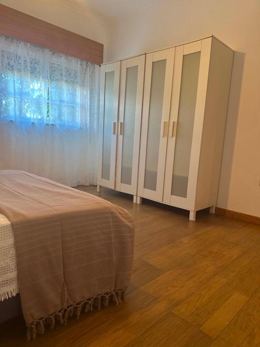 Apartamento T1 Mobilado junto á escola Amadeu Sousa Cardoso em Telões.