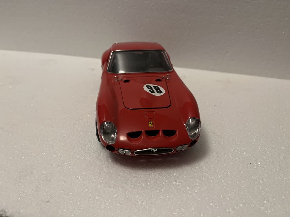 1:18 Ferrari GTO