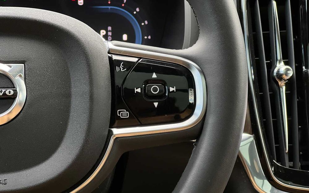 Volvo V90 Cross Country 2022