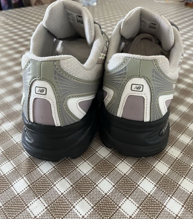 Кросівки New Balance 740