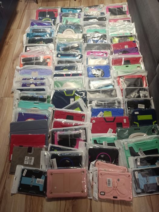 Box mix etui tablet iPad 150szt Obudowa gratis 75szt Etui smartfon