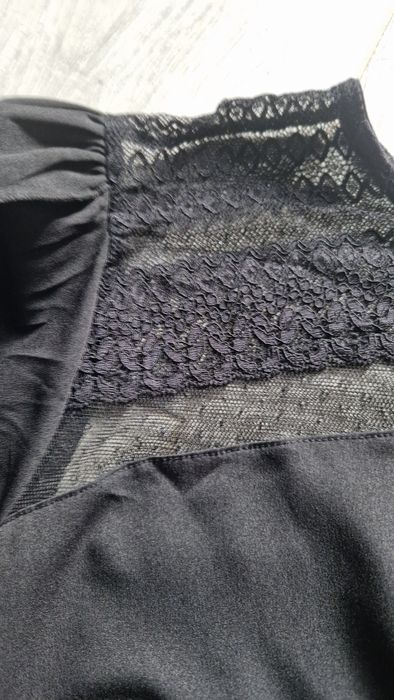 bluzka Mohito czarna z koronką rozmiar XL