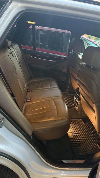 Cesja leasingu BMW X5 M50D