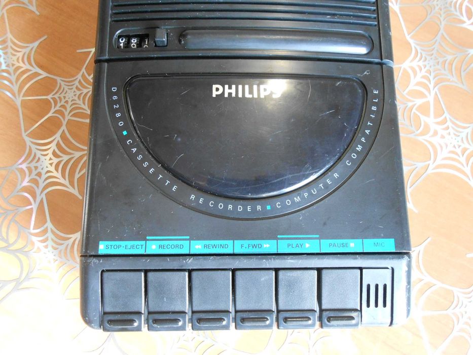 Магнитофон PHILIPS D6280/00