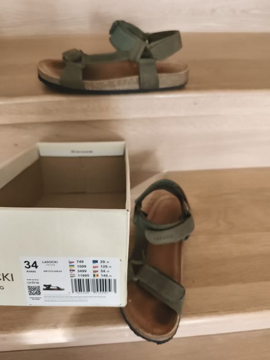 Sandałyi Lasocki rozm. 34