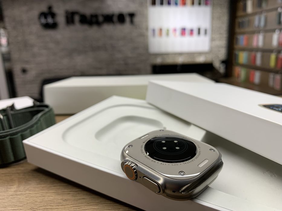 Часи Apple Watch Ultra 2 49mm (Titanium Blue Ocean). A2986. Як нові