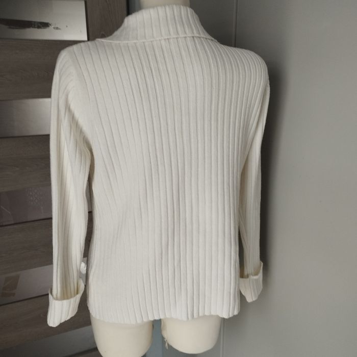 Sweter damski guziki  gruby prążek r M