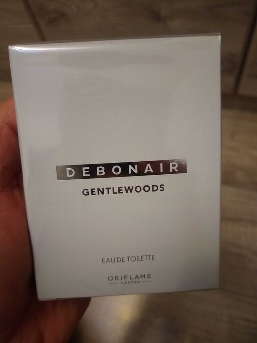 Debonair Gentlewoods woda toaletowa Oriflame 42462  EX.07.28