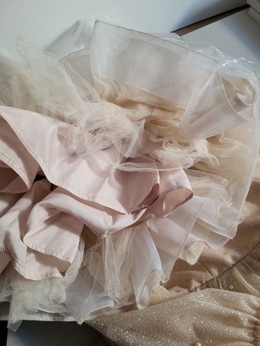 Сукні на 1 рочок. Family look мама і доця