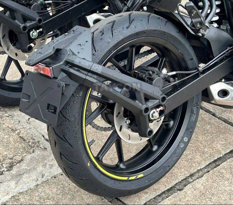 Мотоцикл CFMOTO 250NK LITE