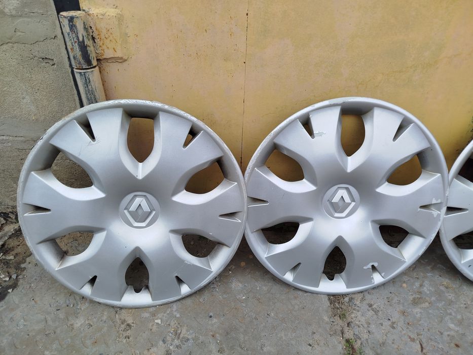 Ковпаки Renault R15