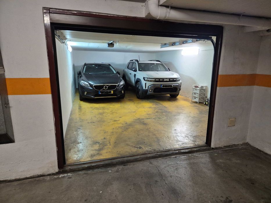 Garagem 3 carros - Miraflores