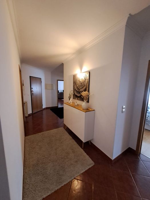 Apartamento t3 com 180m e lugar de garagem para três carros