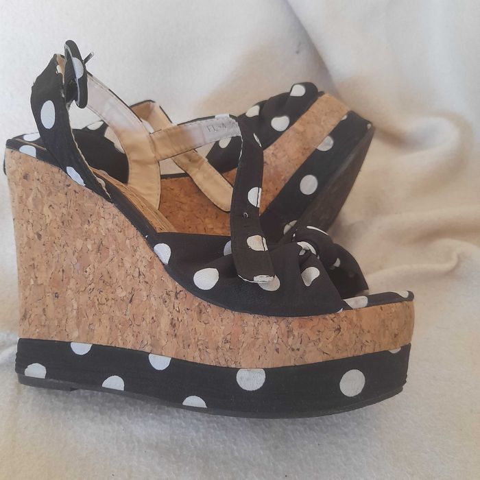 sandálias cunha nº 37