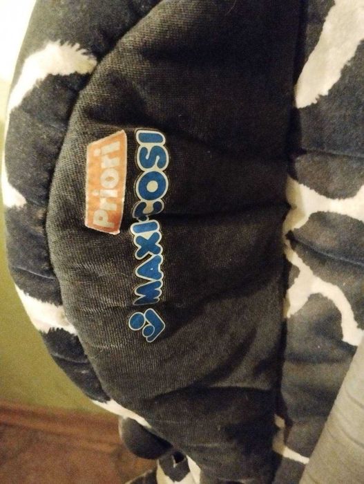 Дітяче автокрісло  Maxi cosi Priori