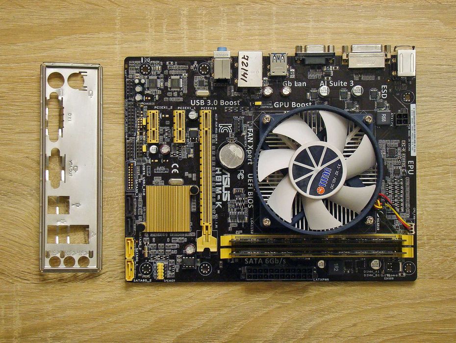 Комплект для ПК на 4-хъядерном Intel i5-4590 s1150 (проц+мать+память)