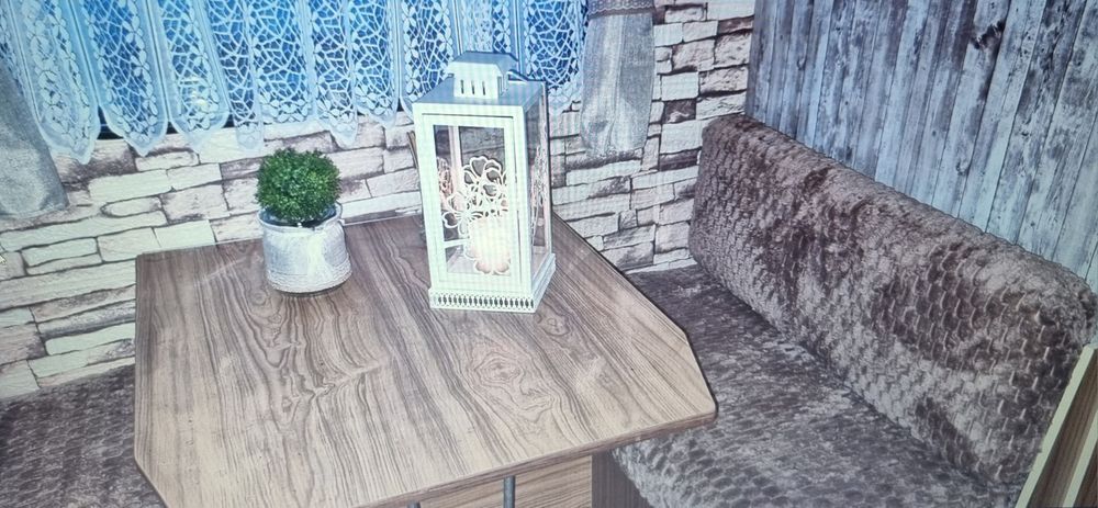 Przyczepa kempingowa 7,5m