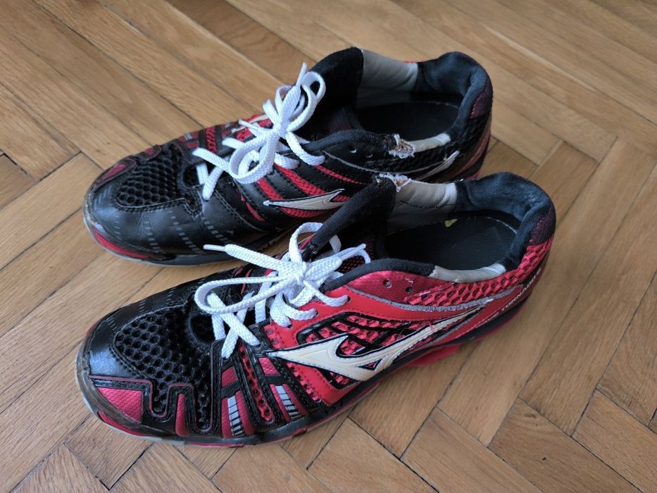 Mizuno Tornado 8 buty do siatkówki 41