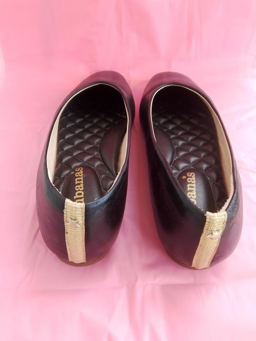 Sapatos /sabrinas. Marca Cubanas número 37