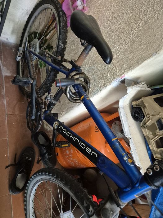 Bicicleta 24" azul