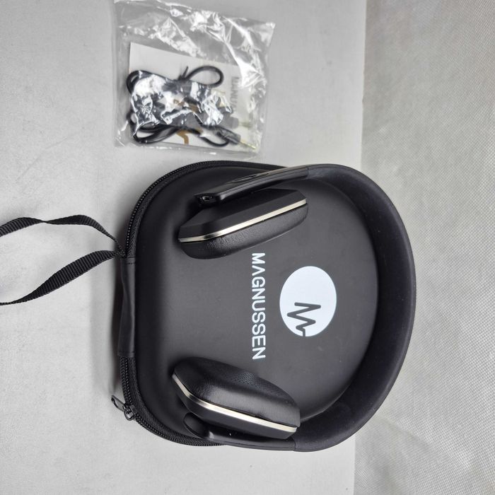 Słuchawki bezprzewodowe Magnussen H4; Komis Jasło Igielna