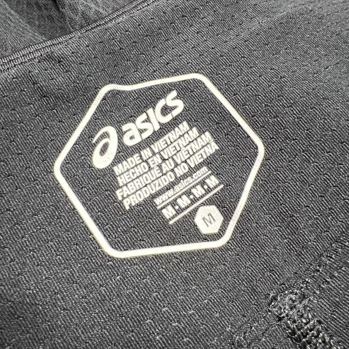 Жіночі бігові шорти asics ventilate 2-in-1 3.5in (артикул 2012c405) чорні розмір м