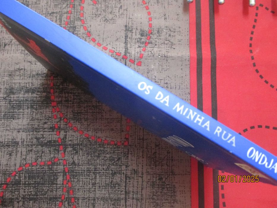 Livro - Os da minha rua - estórias de Ondjaki