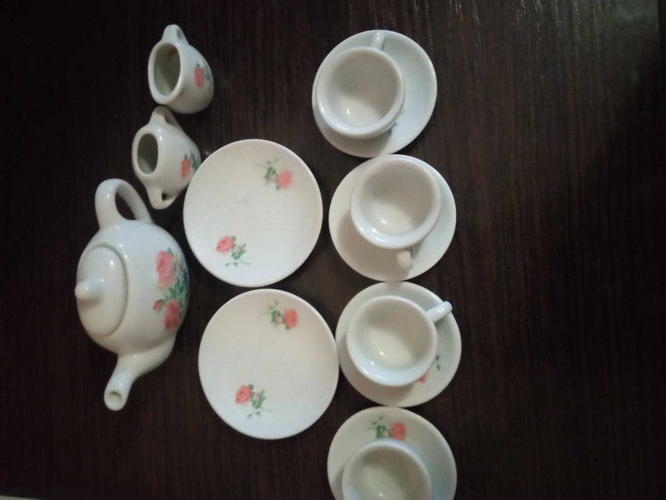 Посуда для кукол