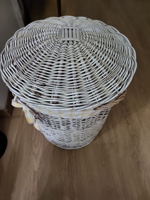 Cesto para guardar roupa ou brinquedos