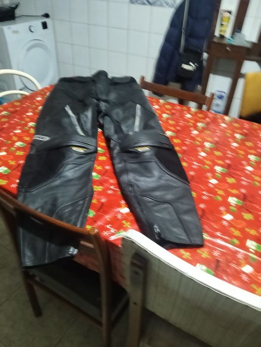 Calças de motoqueiro
