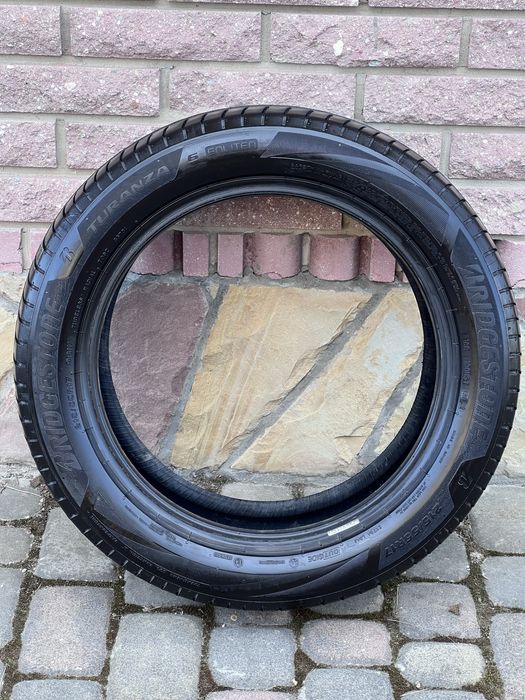 шина bridgestone turanza 6 enliten 215 55 R17