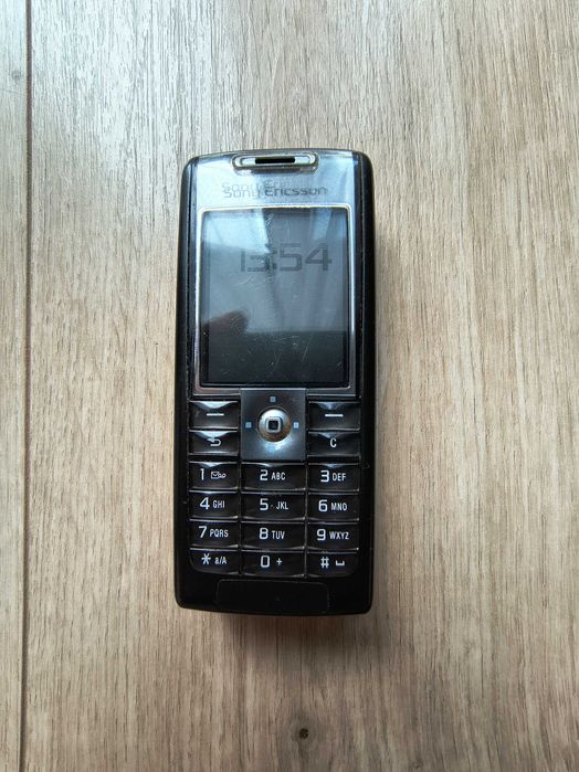 Retro telefon Sony Ericsson T630