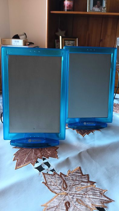 Sistema de altifalantes multimédia KINYO modelo SA-A01