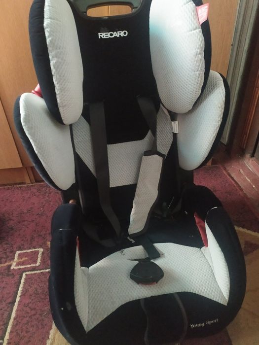 Продам автокрісло