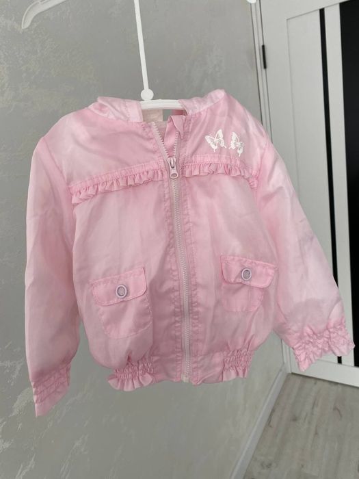 Вітровка для дівчинки