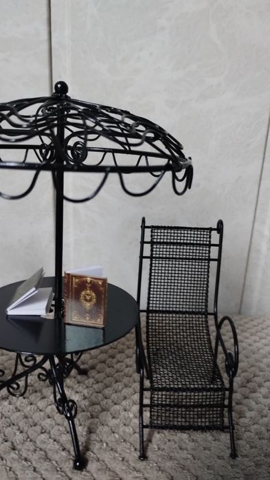 Zestaw miniatura stolik ogrodowy krzesełka Myszka Meilag