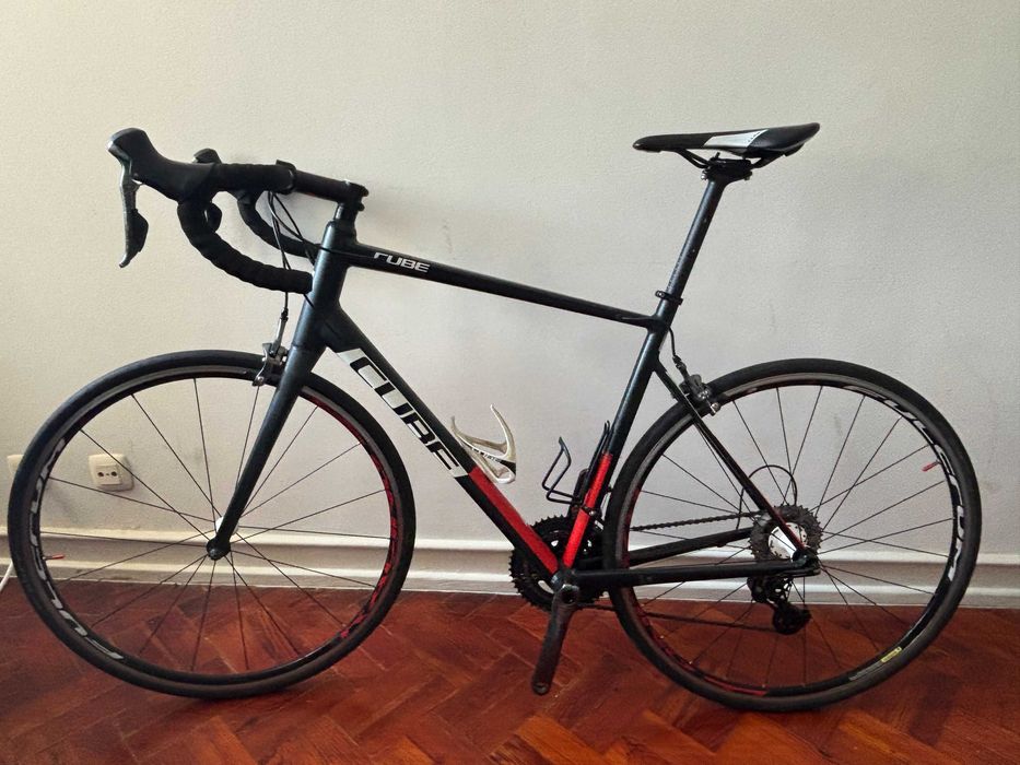Cube Attain 2019 Road Bike | Fast, Light & Ready | Tamanho 58