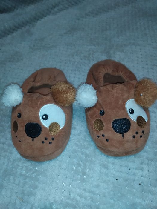 Дитячі домашні тапочки
