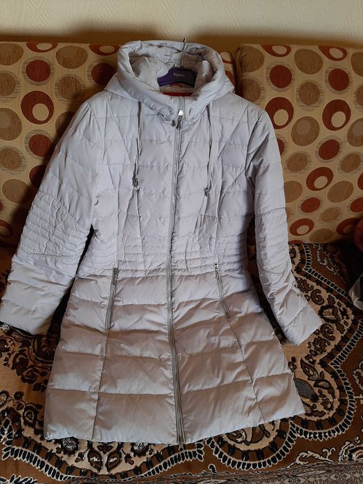 Зимове пухове пальто