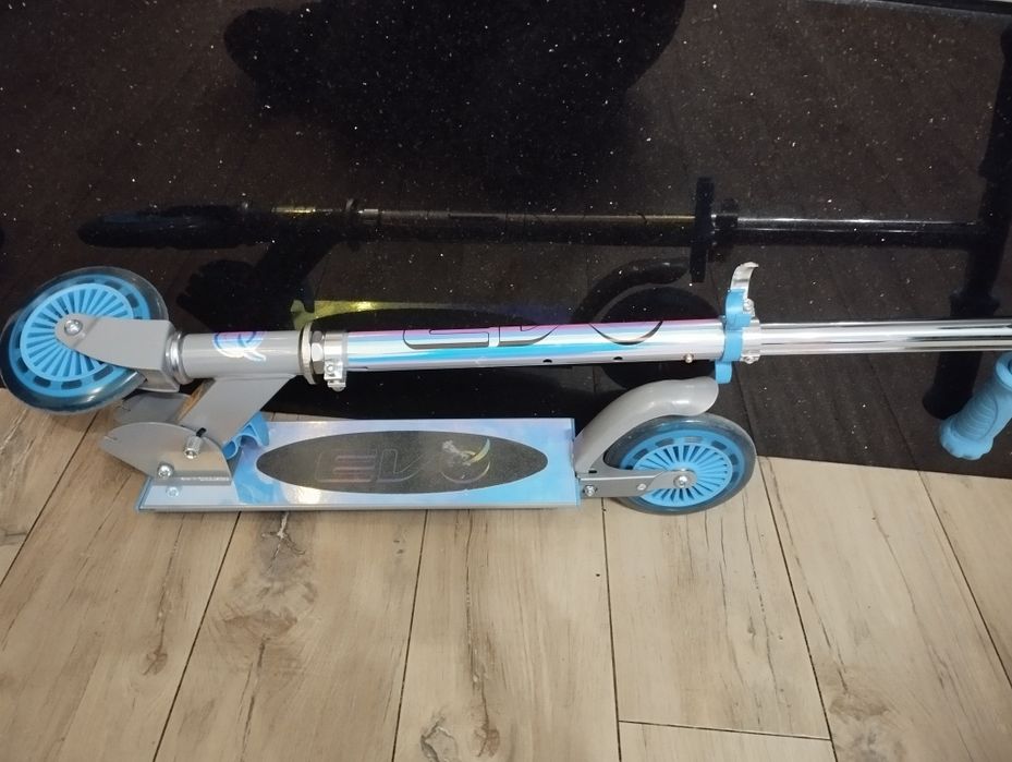 Hulajnoga HOLO  nowa kask jednorożec karton super