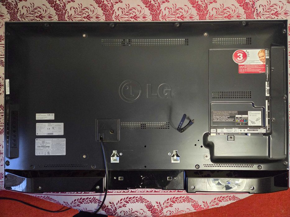 Телевизор LG 42LM670T Cinema 3D