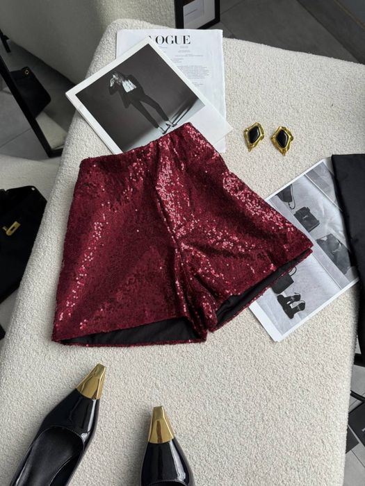 Шорти жіночі в паєткі святкові