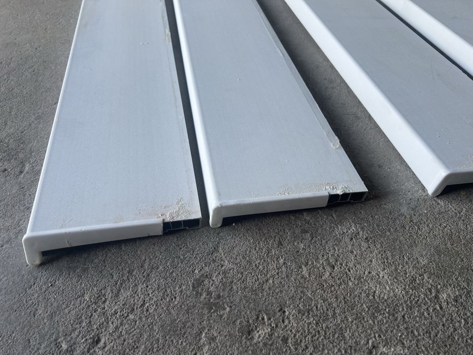 Parapet plastikowy wewnetrzny