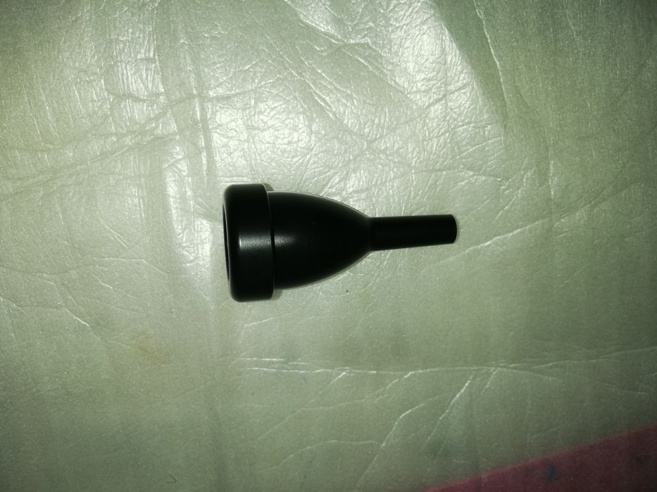 Trombone tenor preto