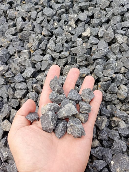 Grys bazaltowy, otoczaki, kora kamienna, kamień do gabionów, granit