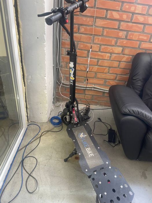 Продам самокат на ходу Like Bike