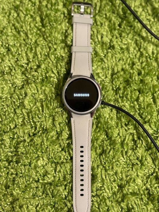 Samsung Galaxy Watch6 Classic