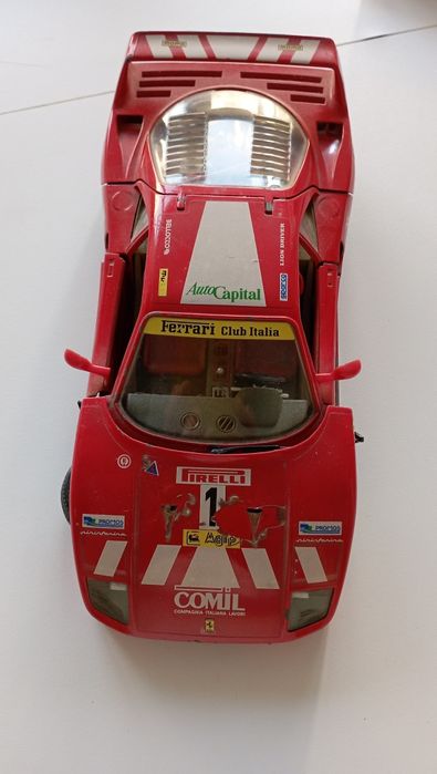 Ferrari miniatura