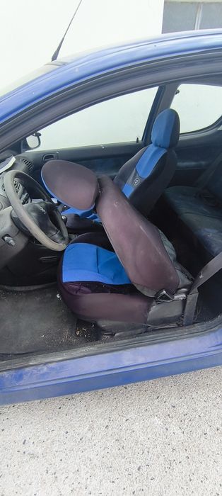 Peugeot  206   a gasolina para despachar barato